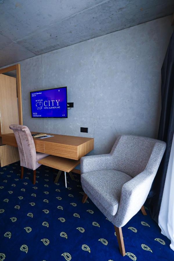 City Hotel Glarnerland Nafels Екстер'єр фото